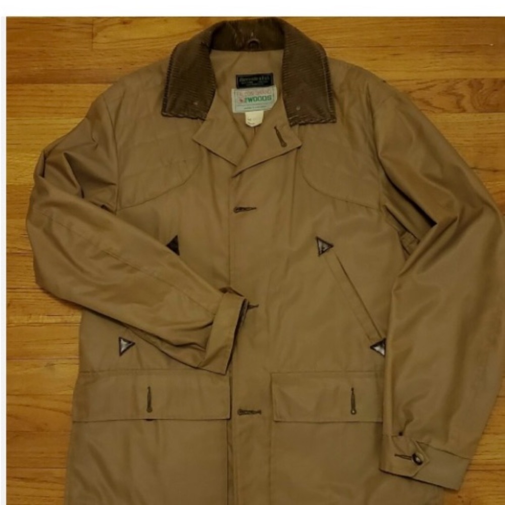 Men’s Falcon Brand Outdoorsman jacket with Corduroy Collar, like new